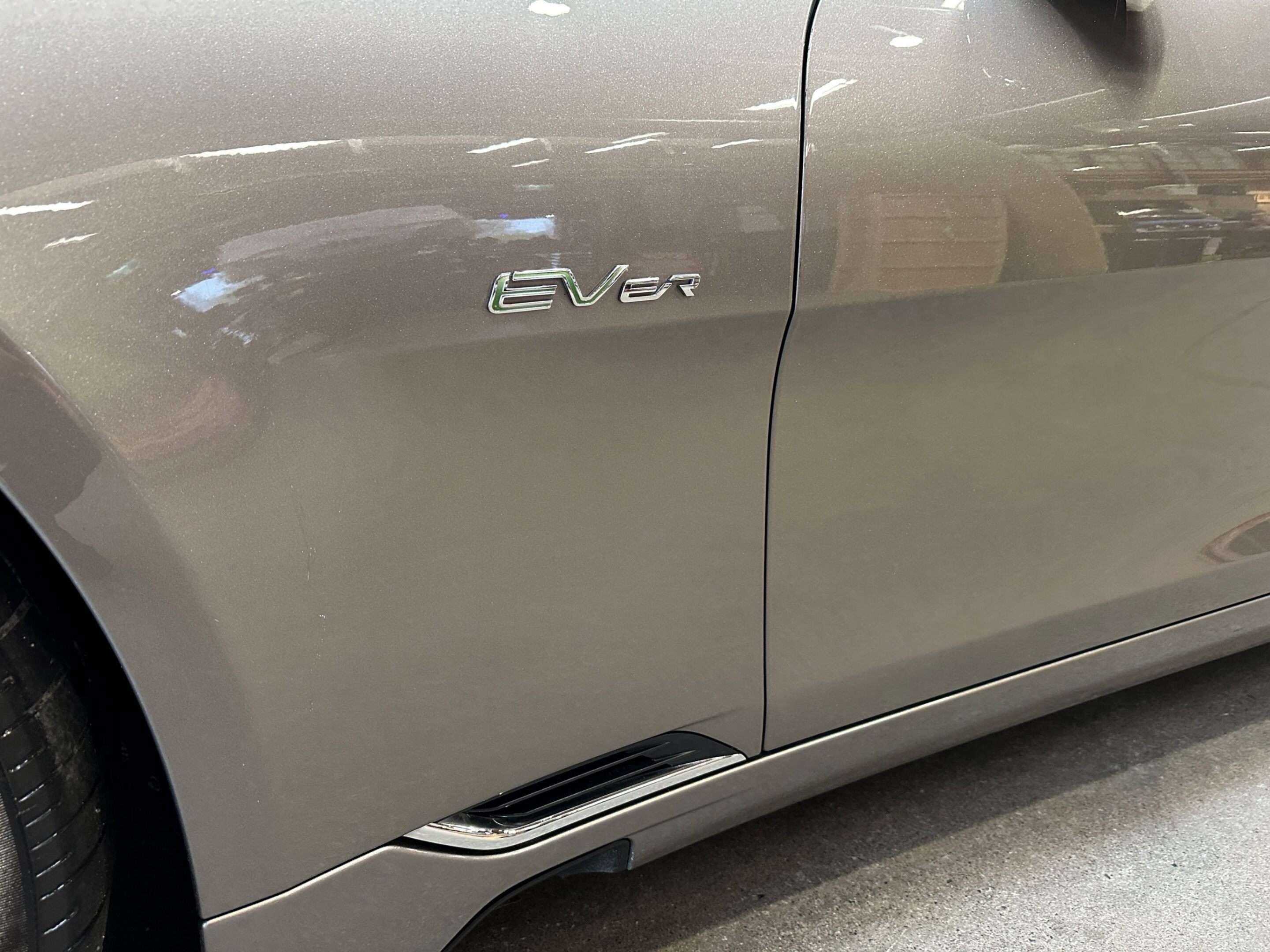 2012 Fisker Karma EcoChic thumb 8