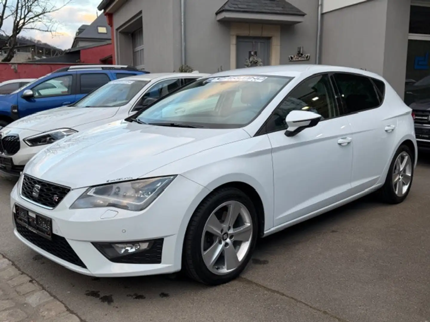 SEAT Leon TDi 184 FR Sport Weiß - 1