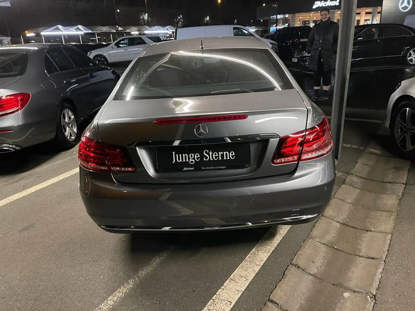 Mercedes-Benz E 220 E-Klasse Coupe Diesel CDI Coupe Silber - 1