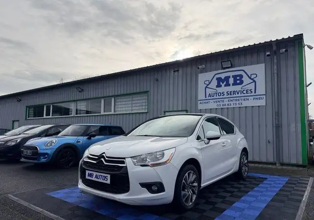 Citroen DS4 1.6 Vti 120 So Chic Clim Cuir Régulateur Radar AR Jantes Alu 2.Main Garantie 12 Mois