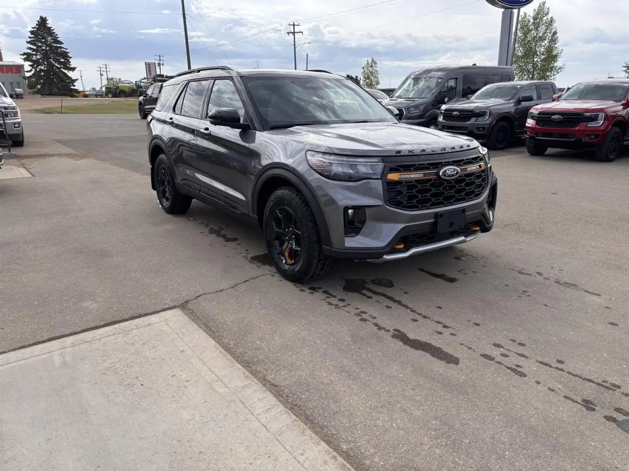 Ford Explorer снимка Ford Explorer