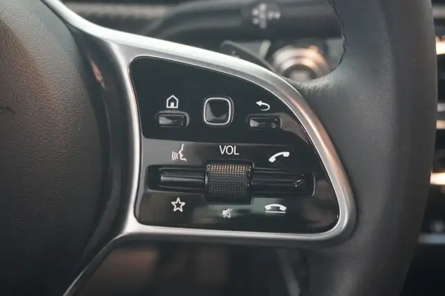 Mercedes-Benz A-Class view 13