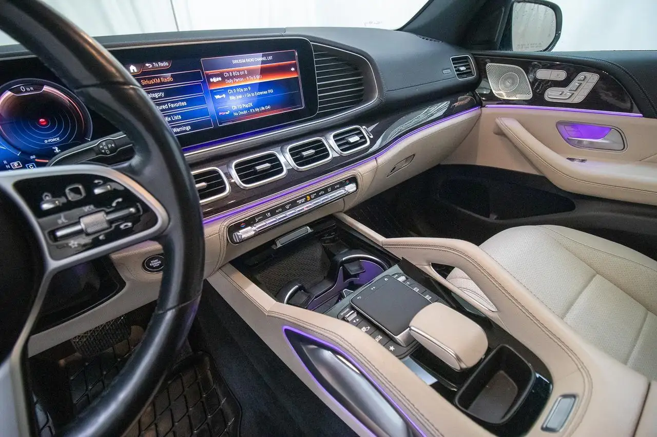 Mercedes-Benz GLE снимка Mercedes-Benz GLE