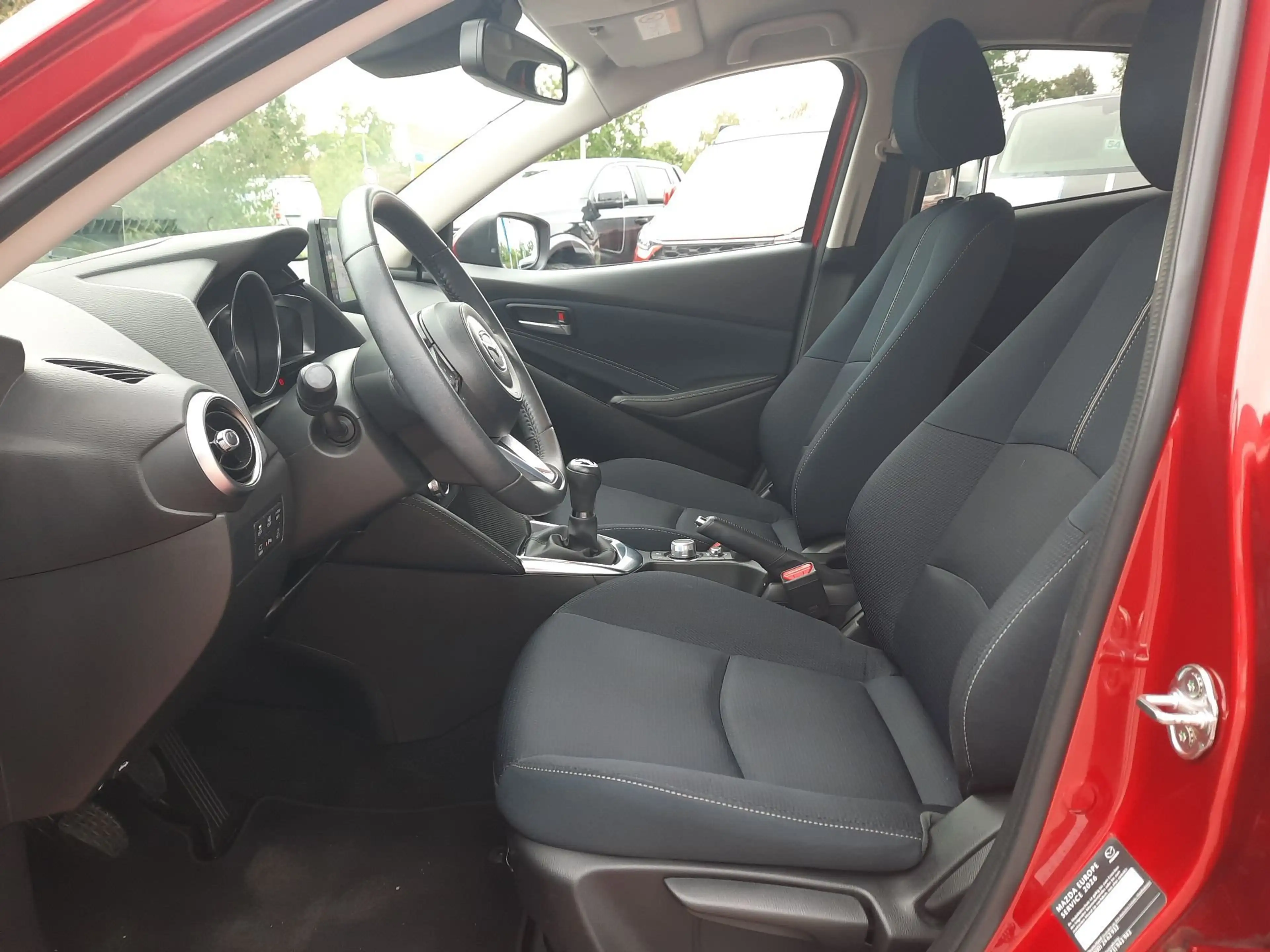 Mazda 2 1.5 SKYACTIV-G 115 Sports-Line — photo 12