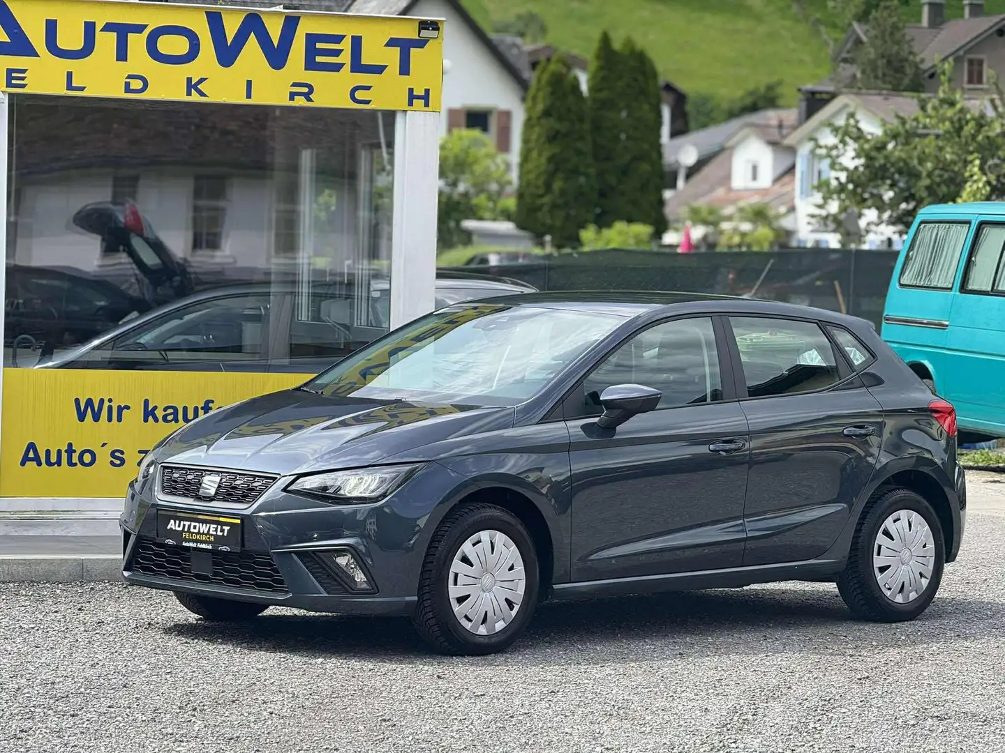 SEAT Ibiza Reference 1. HAND *NEUWAGEN ZUSTAND *WERKSGARANTIE Gris - 1