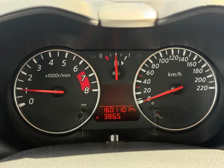Nissan Note 1.4 Acenta 2013, foto 5