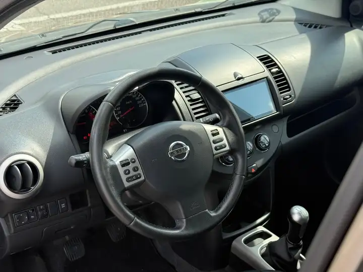 Nissan Note 1.4 Acenta 2013, foto 11