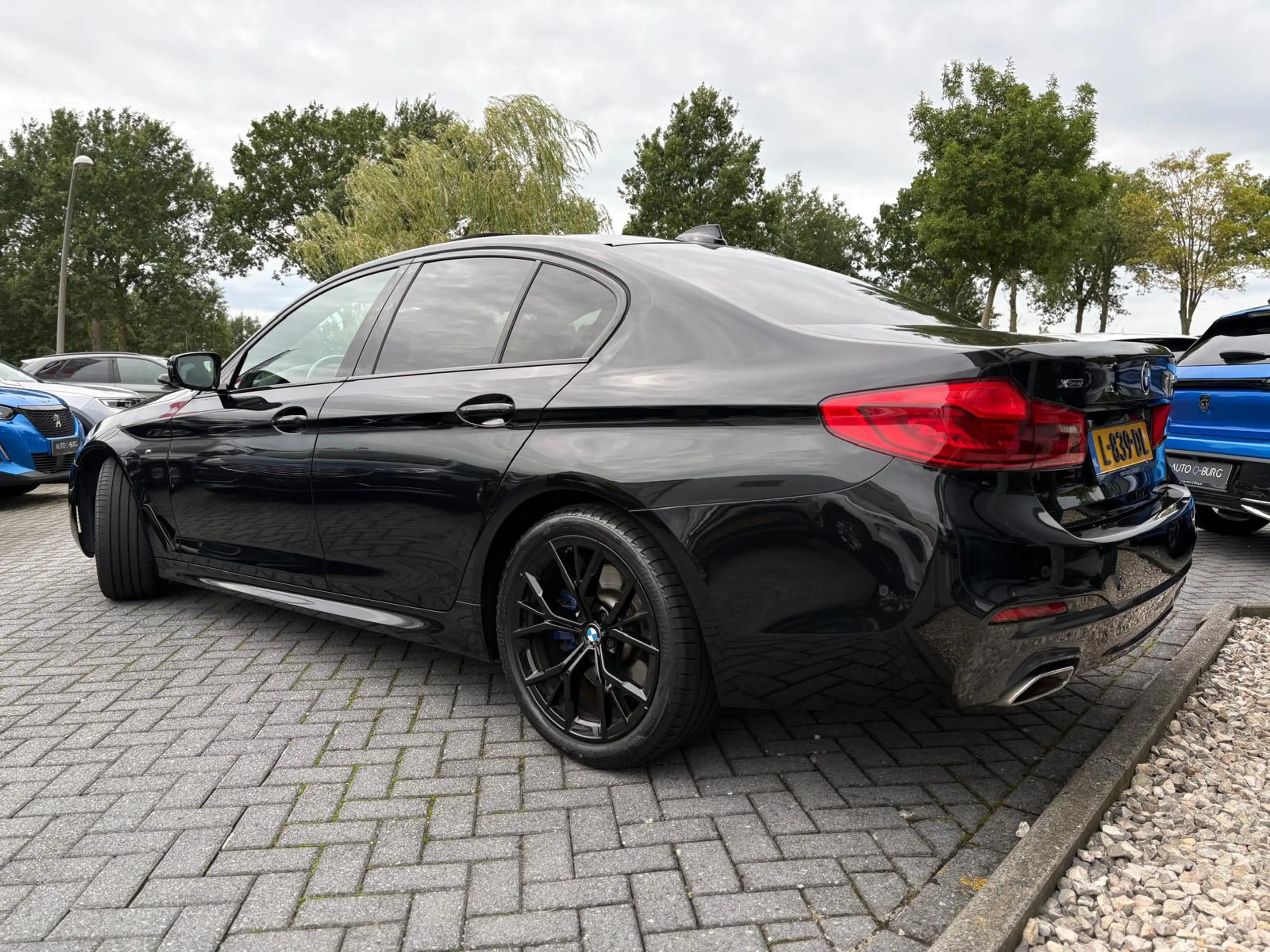 BMW 530 5-serie 530d xDrive|HUD| M-pakket| Stoelkoeling| P — photo 2