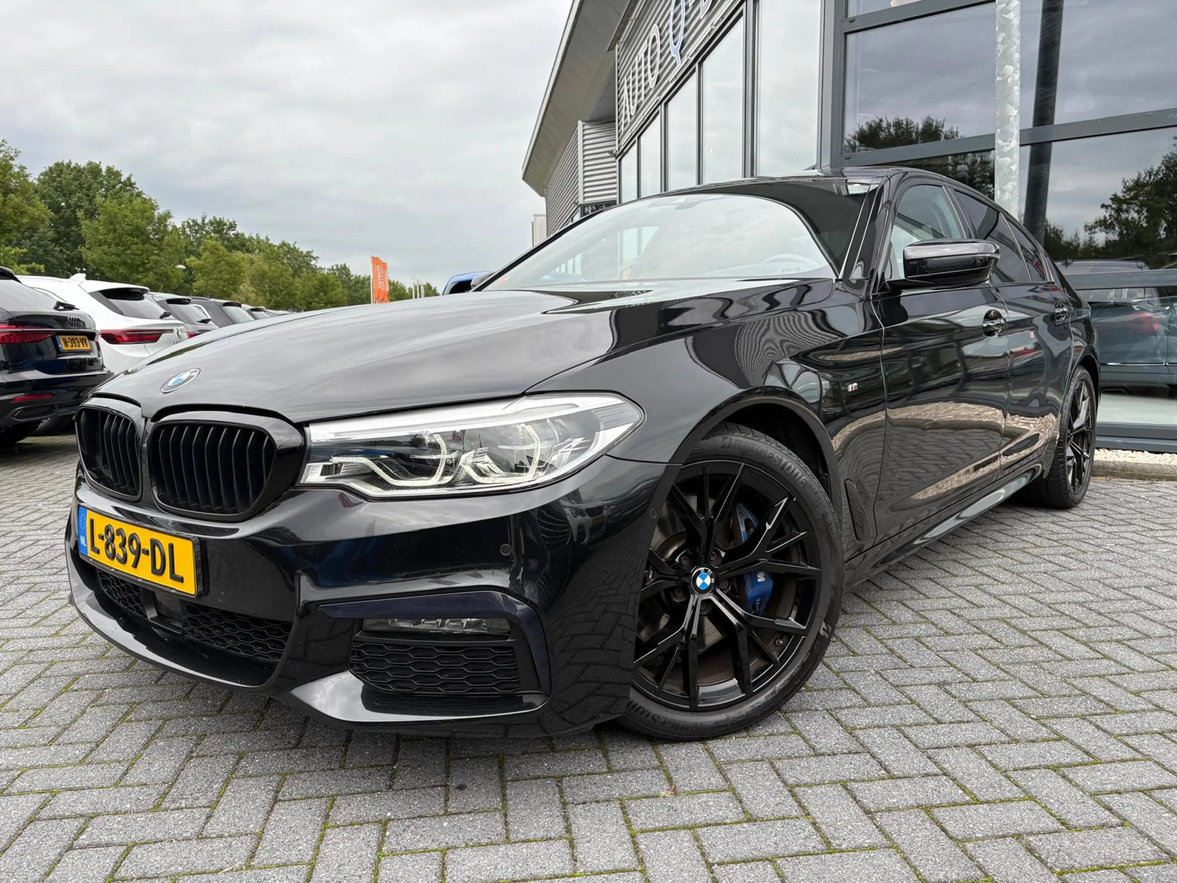 BMW 530 5-serie 530d xDrive|HUD| M-pakket| Stoelkoeling| P — photo 24