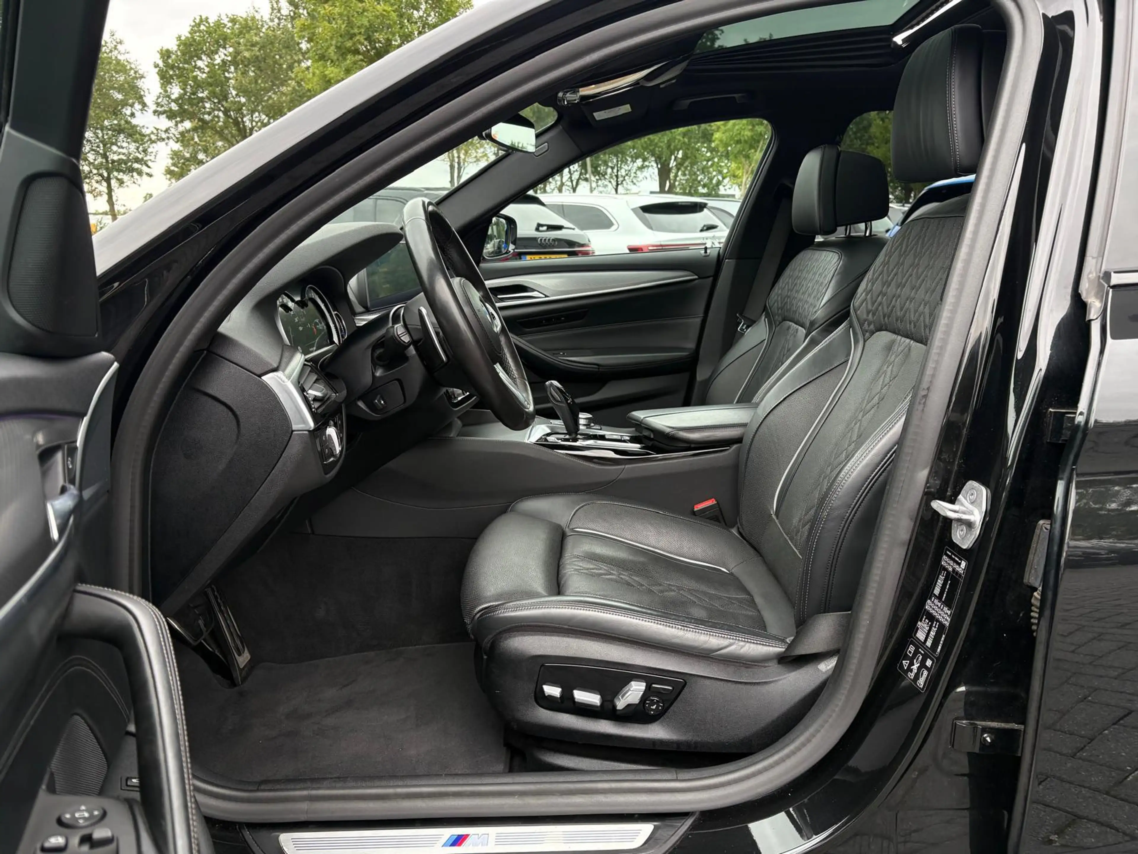 BMW 530 5-serie 530d xDrive|HUD| M-pakket| Stoelkoeling| P — photo 9
