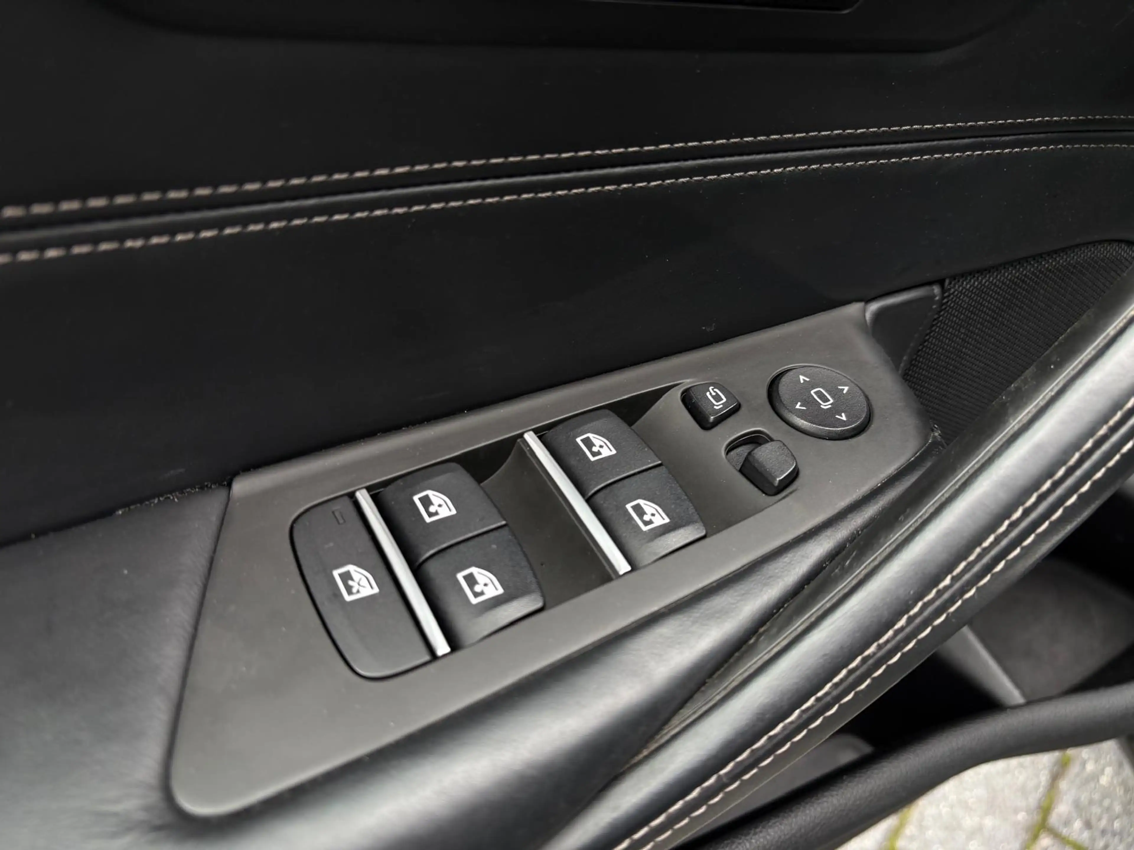 BMW 530 5-serie 530d xDrive|HUD| M-pakket| Stoelkoeling| P — photo 13