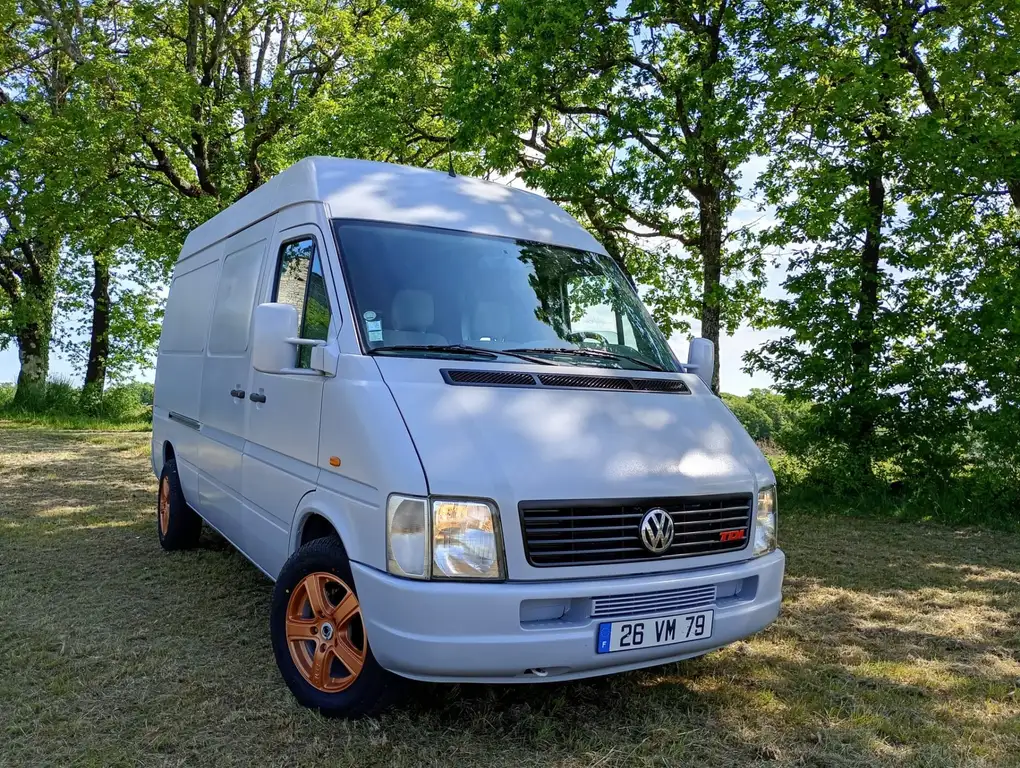 Volkswagen LT 2002 из Европы — купить под ключ