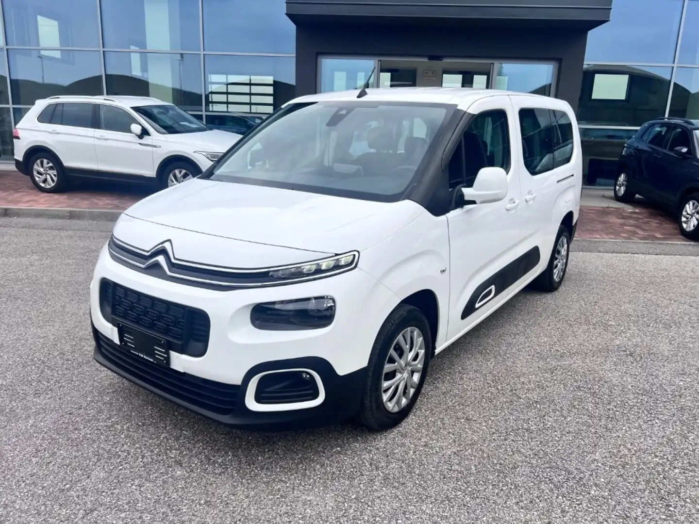 Citroen Berlingo BlueHDi 130 Stop&Start XL 7 posti / Gancio Traino Bianco - 1