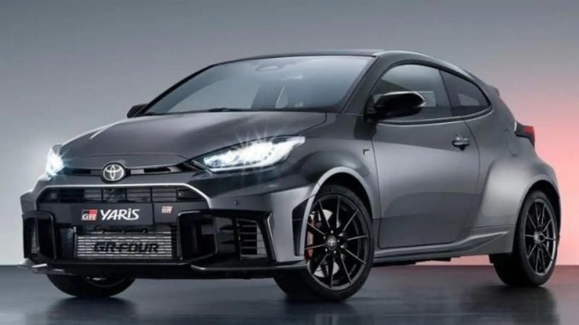 Toyota Yaris 1.6 Turbo 3 porte GR Circuit Grigio - 1