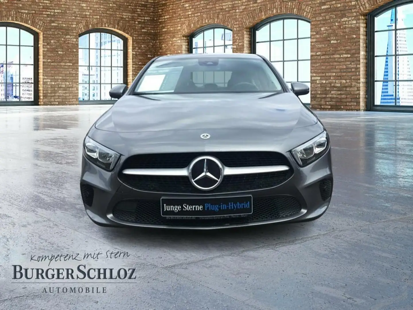 Mercedes-Benz A 250 e progressive SpurW PDC SHZ LED SpurH AUT Grijs - 2