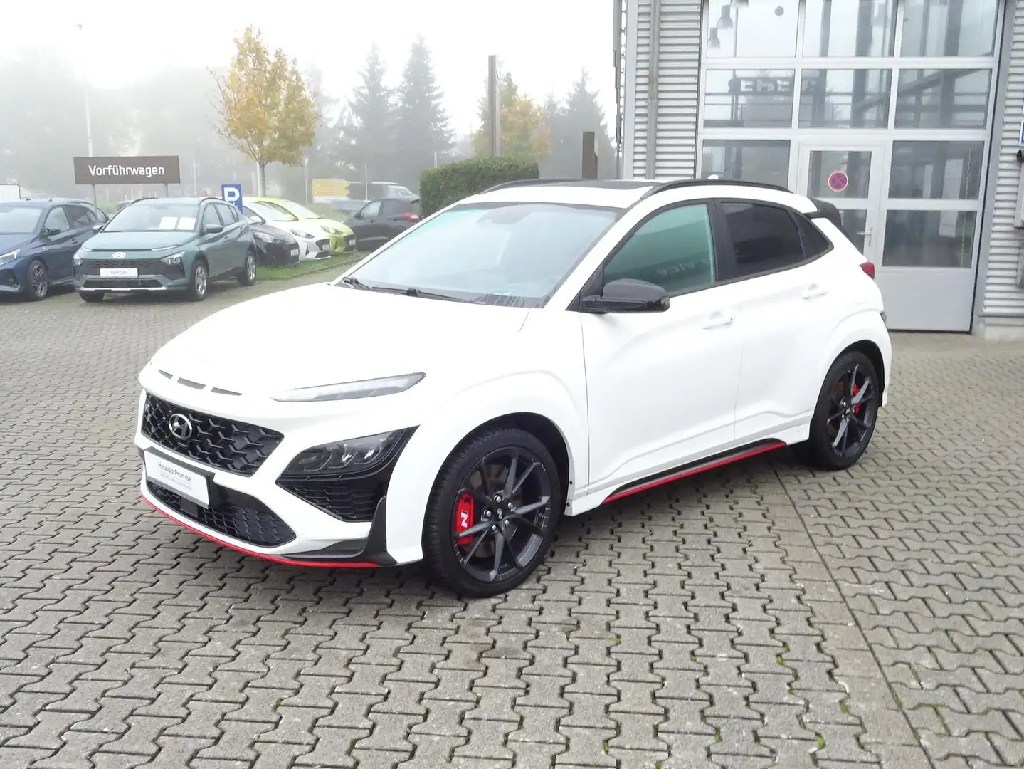 Hyundai KONA 2.0 T-GDI DCT N Performance Glasdach Navi SHZ RDC Weiß - 1