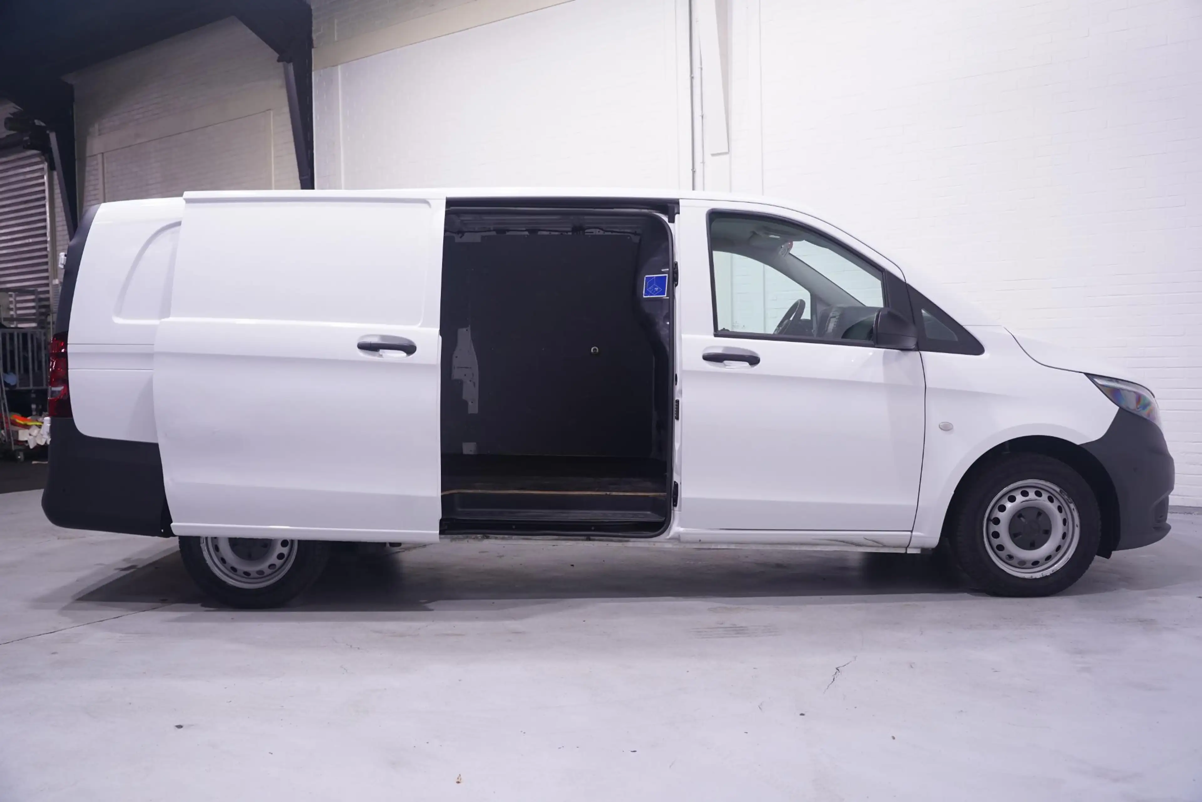 Mercedes-Benz Vito 111 CDI L3 Extra Lang Camera, APK 10-2027 Airco, C — photo 9