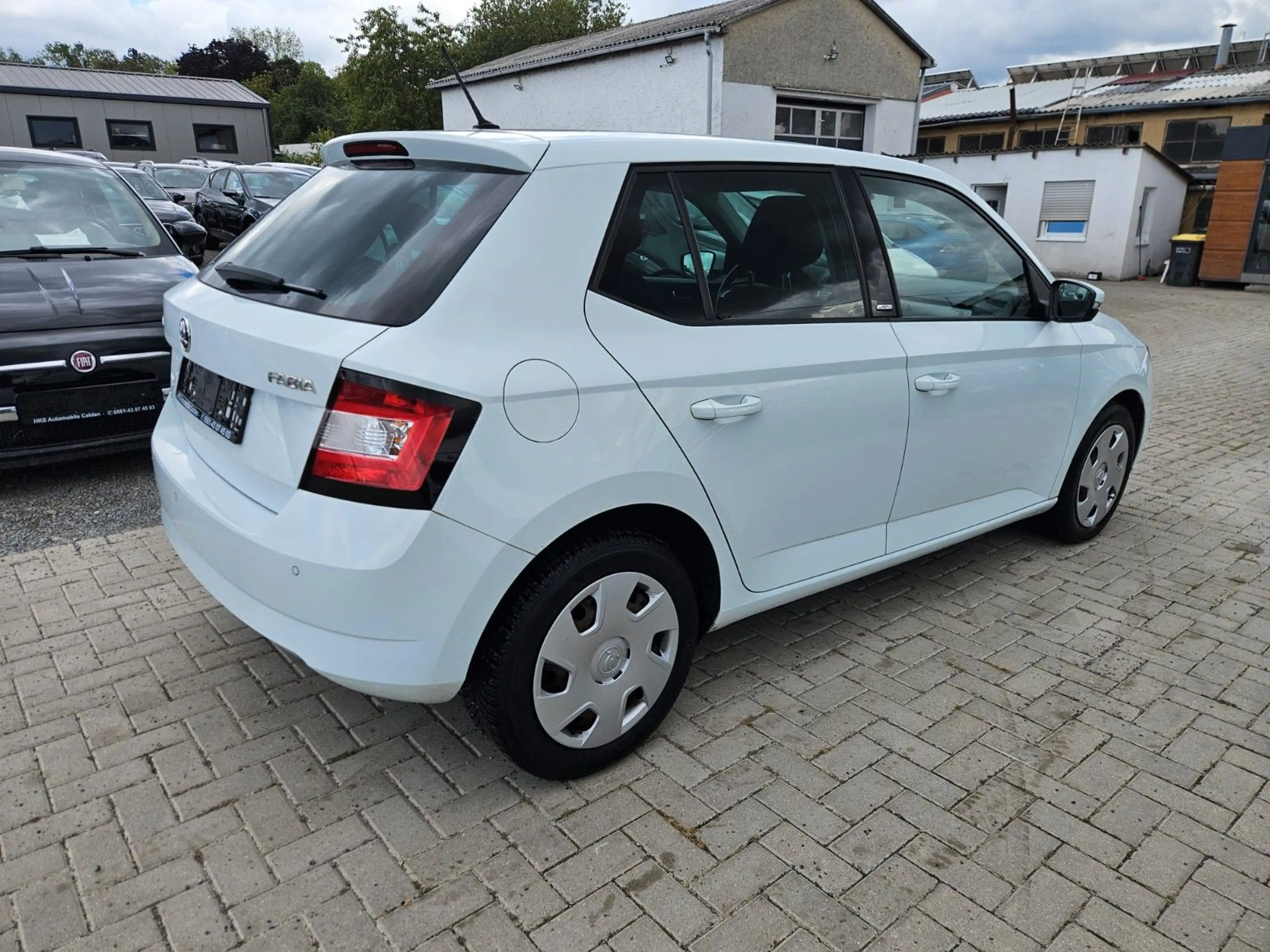 Skoda Fabia Joy — photo 9