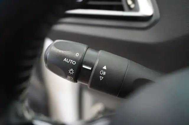 Peugeot 308 SW view 14