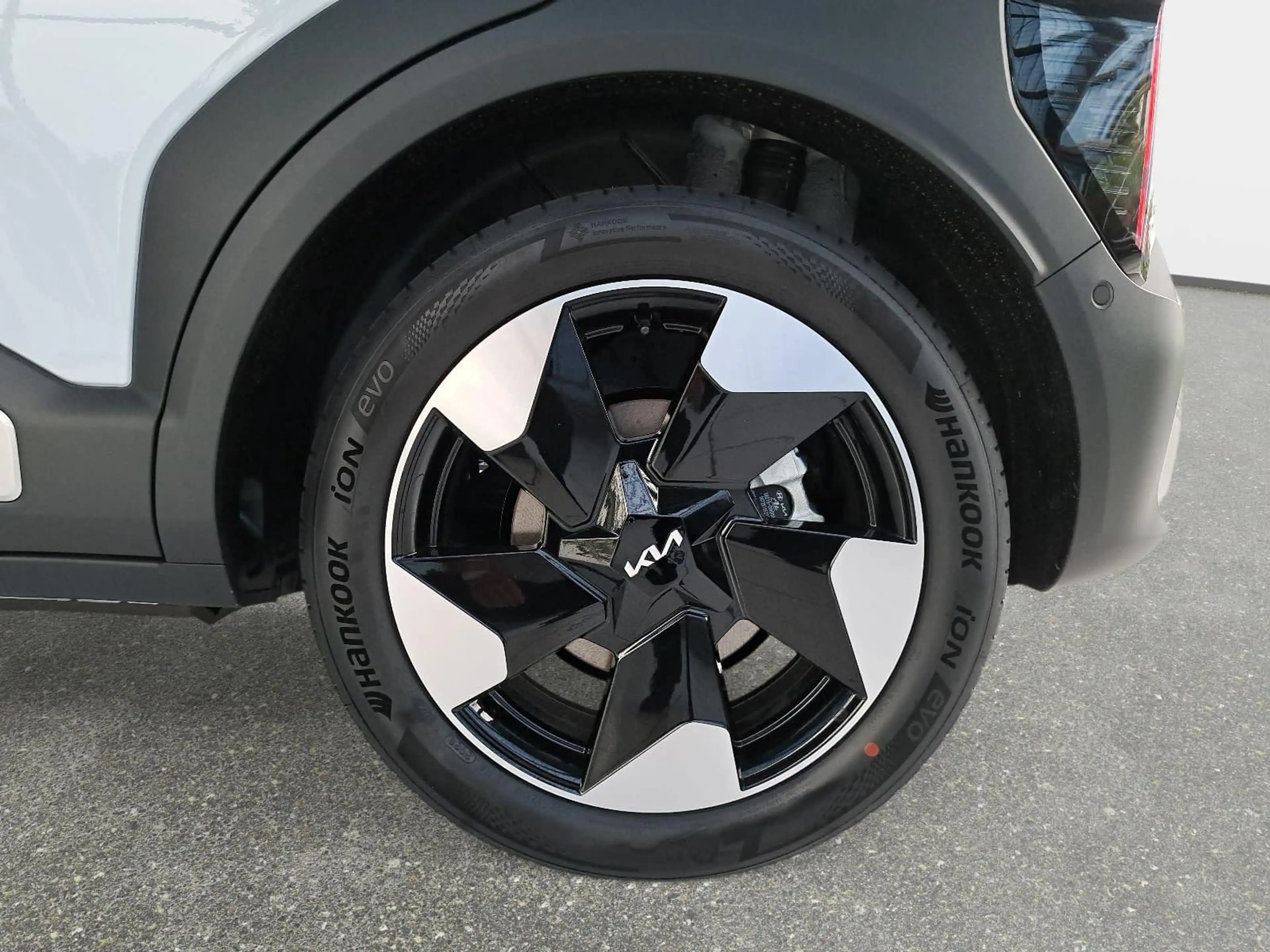 Kia EV2 EV2 61.0 KWH EARTH MJ27 4SITZE WINTER-CONNECT TECH — photo 7