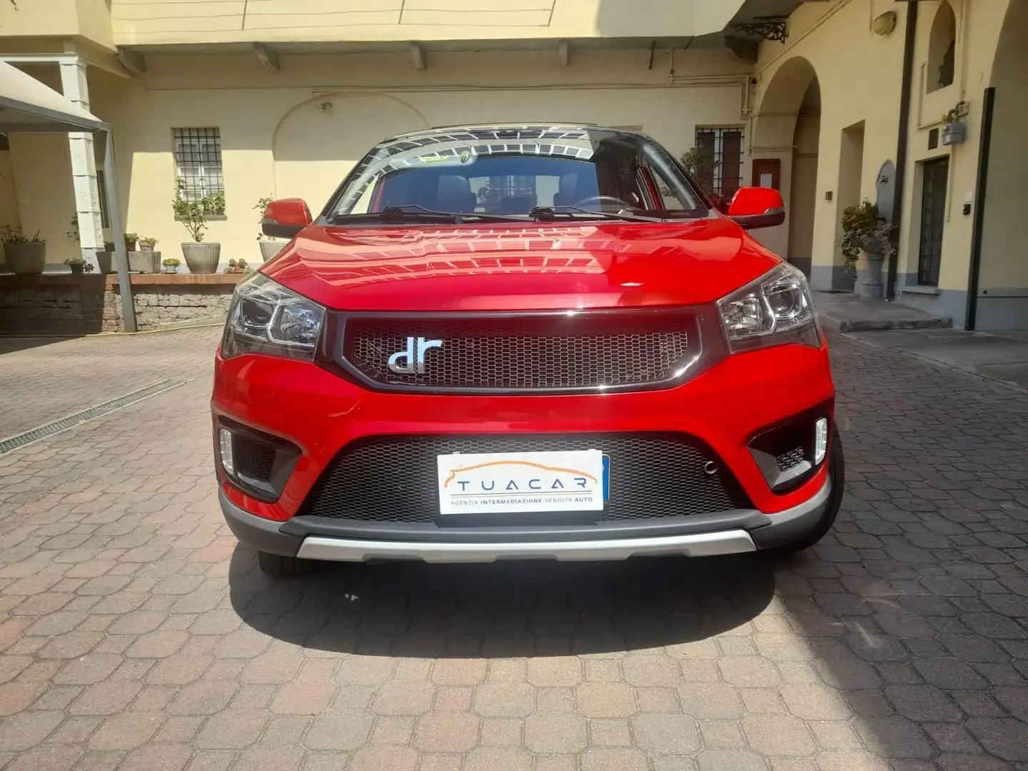 DR Automobiles DR3 -- 1.5 Bi-Fuel Rot - 2