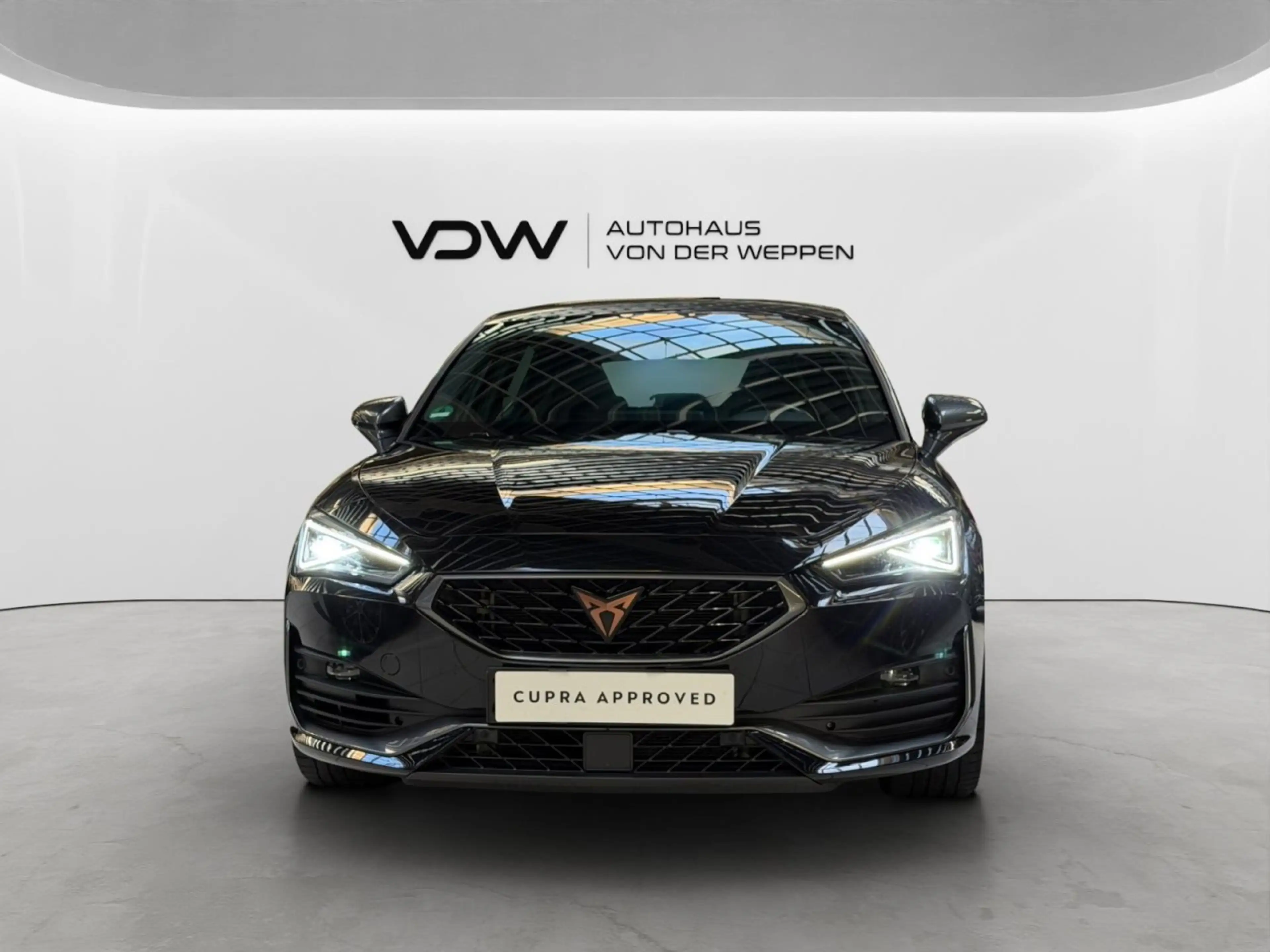 CUPRA Leon VZ 2.0 TSI Matrix-LED, Beats, Travel Ass. — photo 4