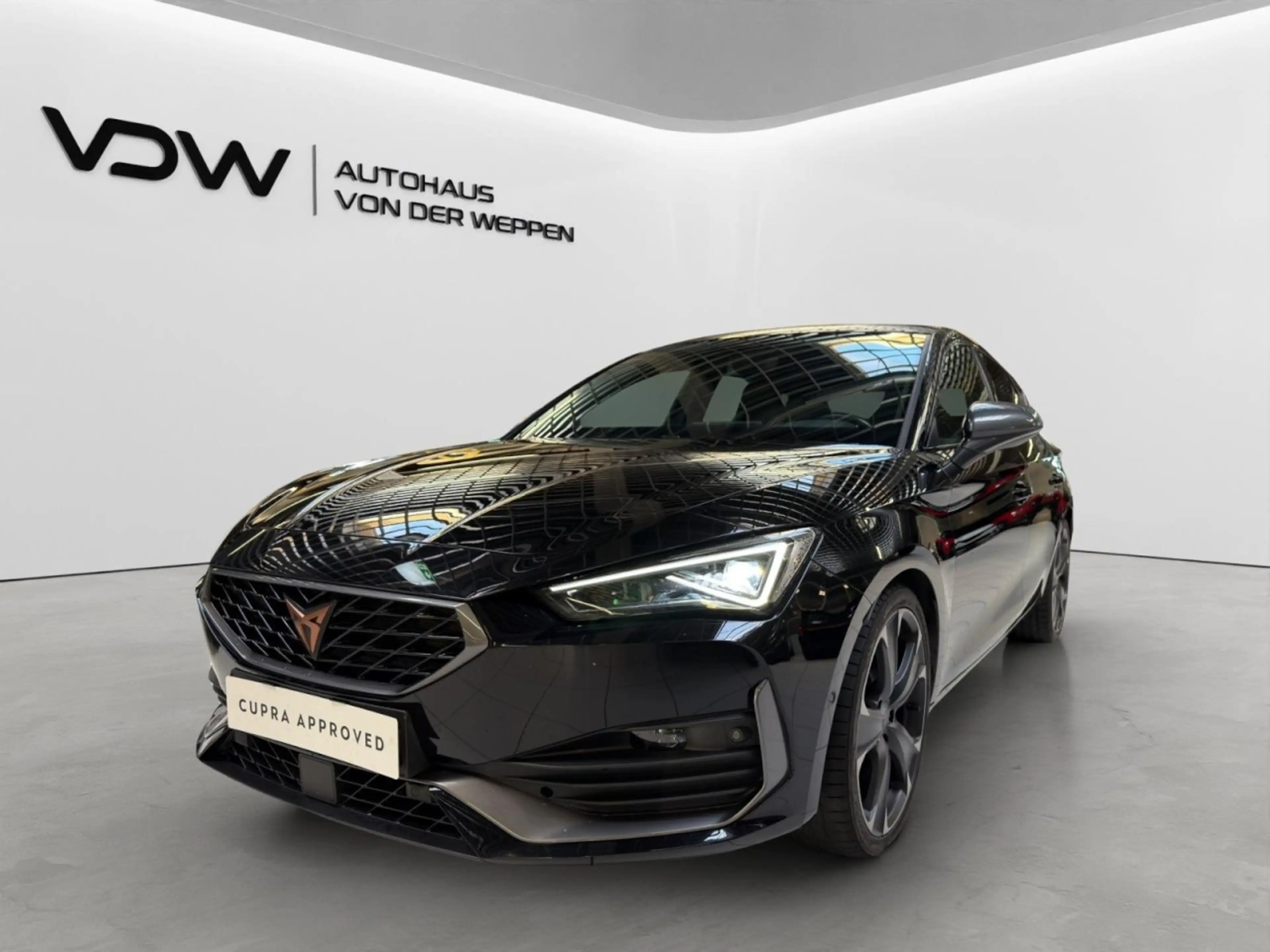 CUPRA Leon VZ 2.0 TSI Matrix-LED, Beats, Travel Ass. — photo 3