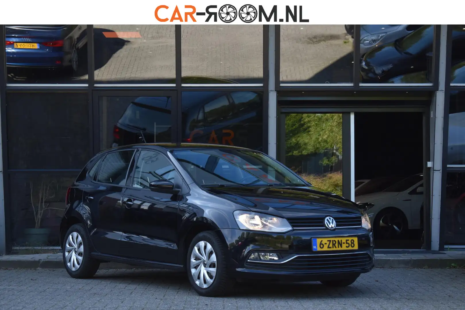 Volkswagen Polo 1.2 TSI Comfortline Cruise NAP Noir - 1