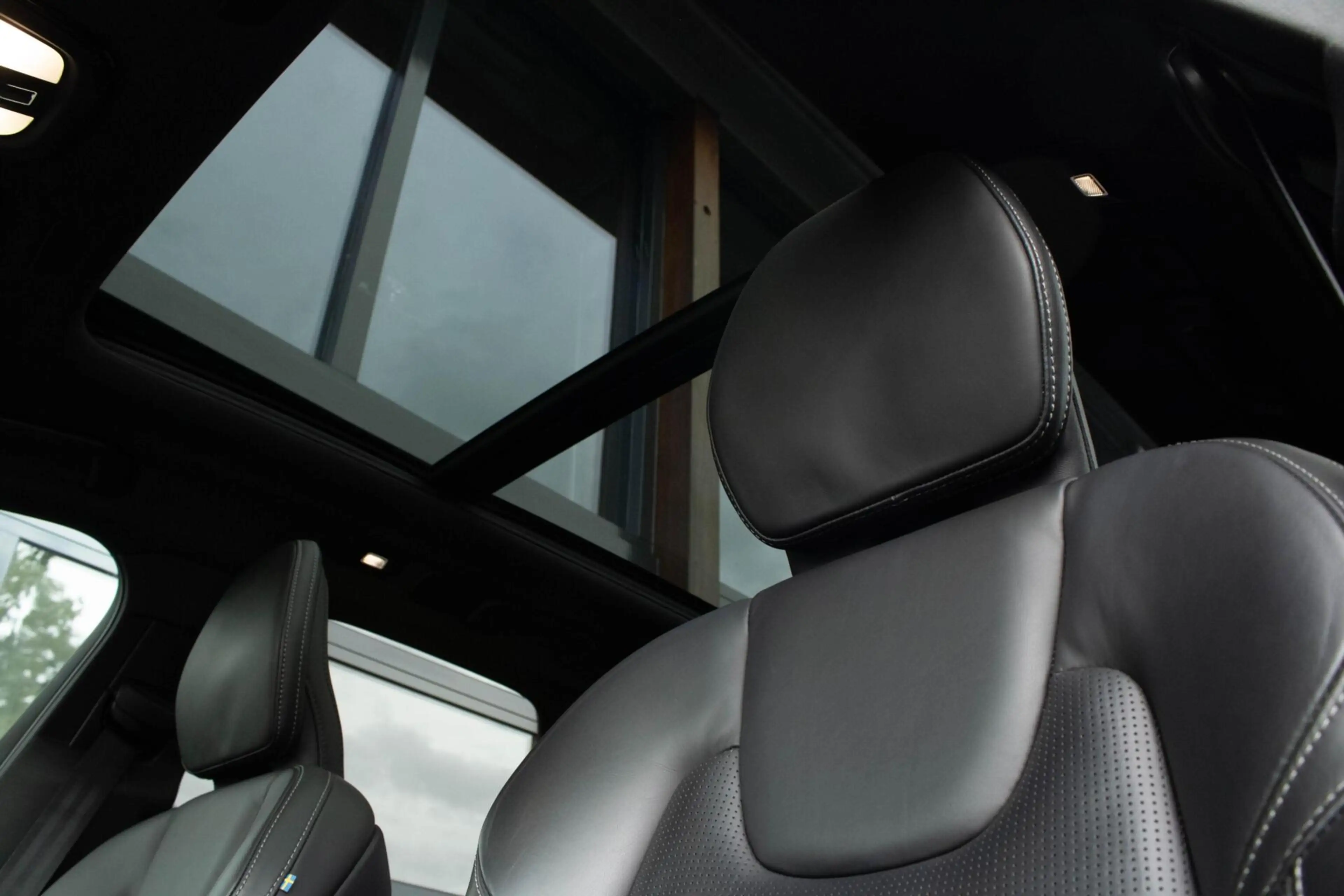 Volvo XC60 2.0 T6 PHEV AWD Ultimate Dark Long Range|Maxton Bo — photo 22