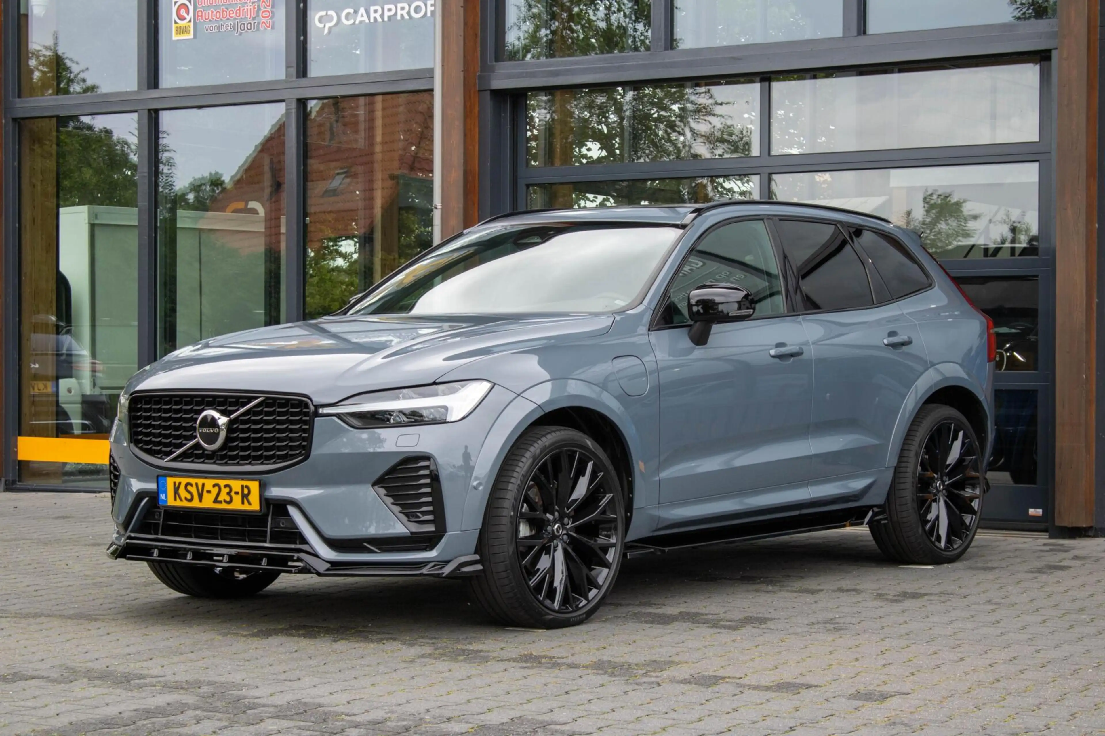 Volvo XC60 2.0 T6 PHEV AWD Ultimate Dark Long Range|Maxton Bo — photo 49