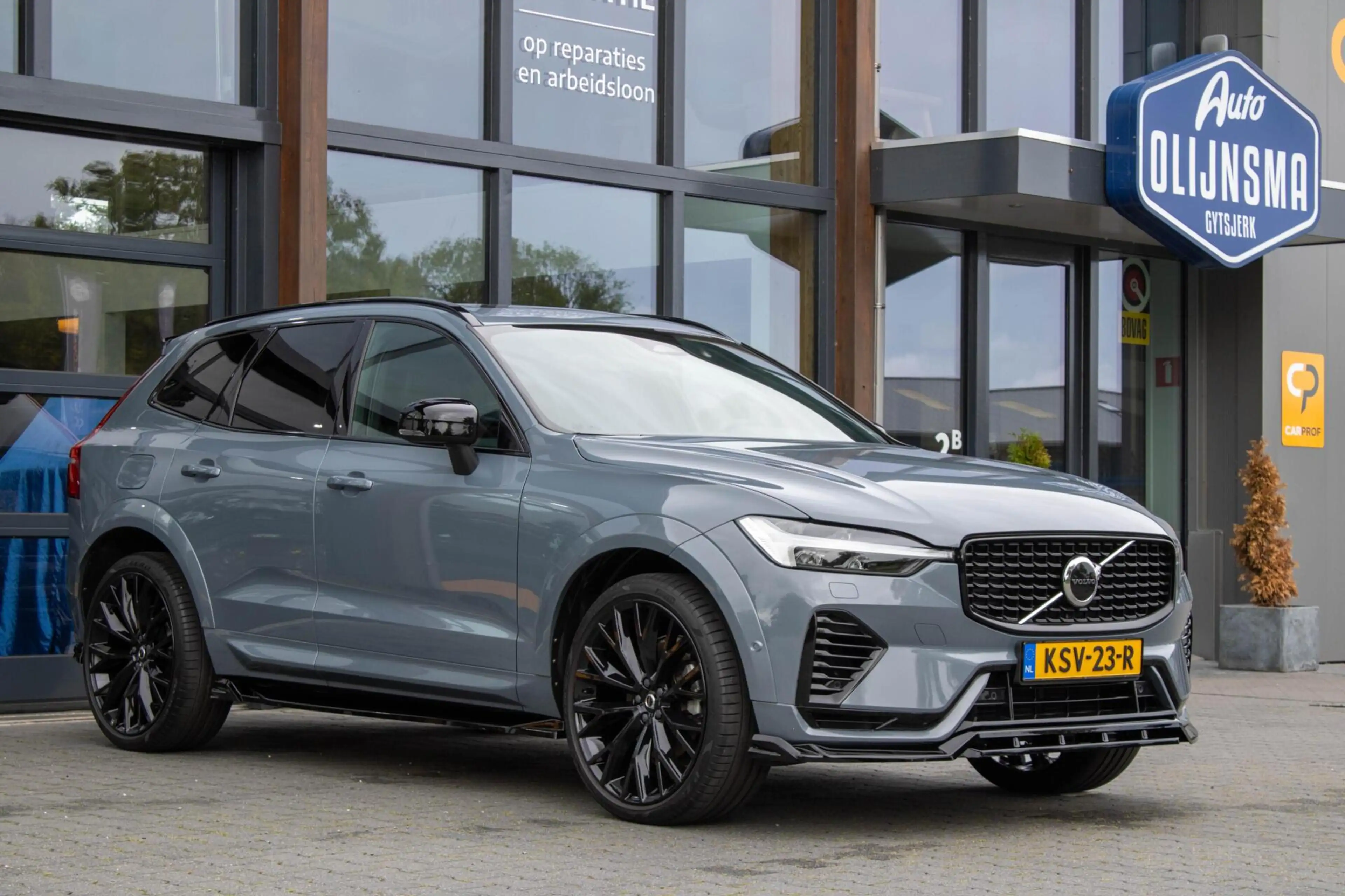 Volvo XC60 2.0 T6 PHEV AWD Ultimate Dark Long Range|Maxton Bo — photo 48
