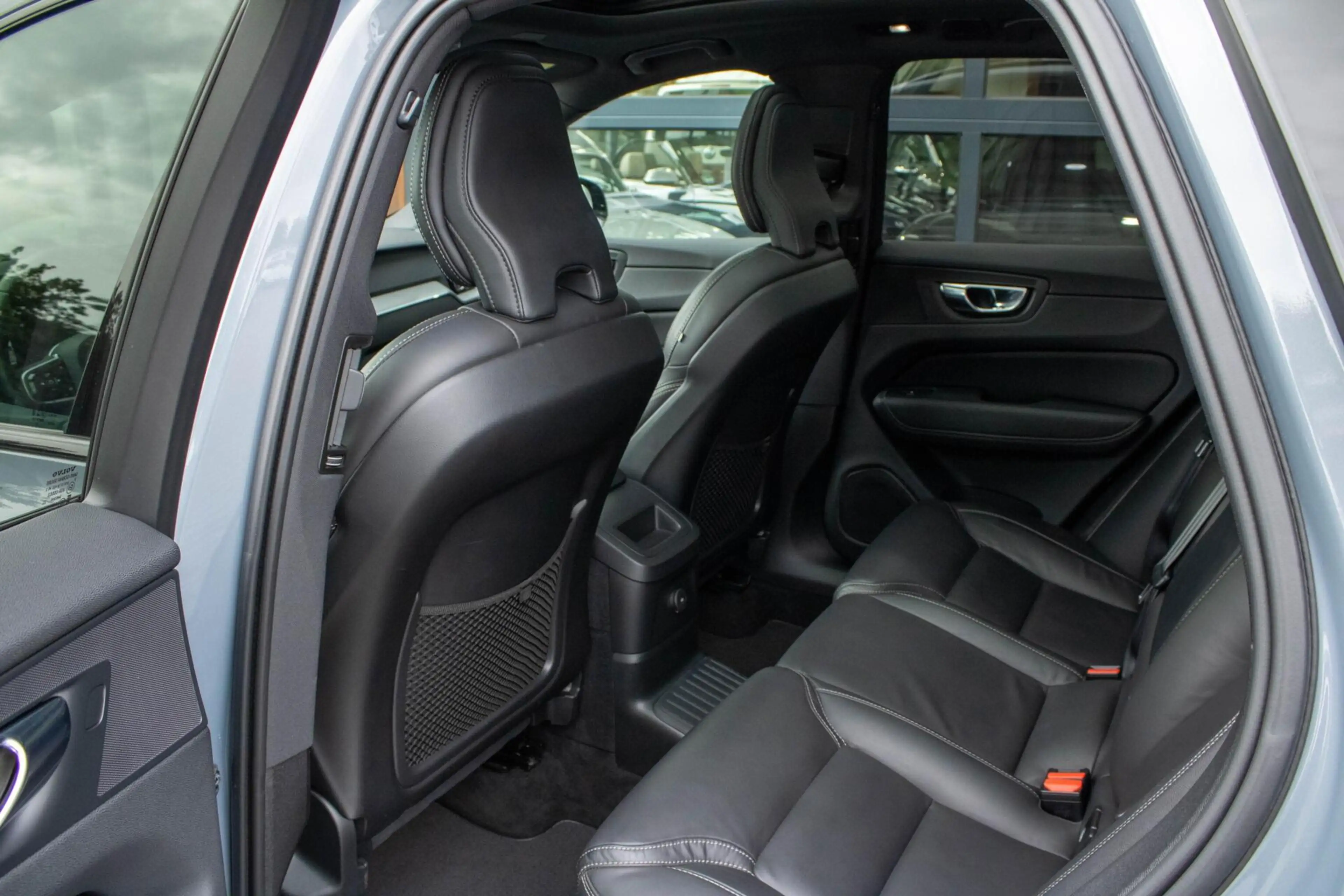 Volvo XC60 2.0 T6 PHEV AWD Ultimate Dark Long Range|Maxton Bo — photo 38