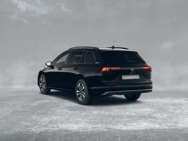 Volkswagen Golf view 5