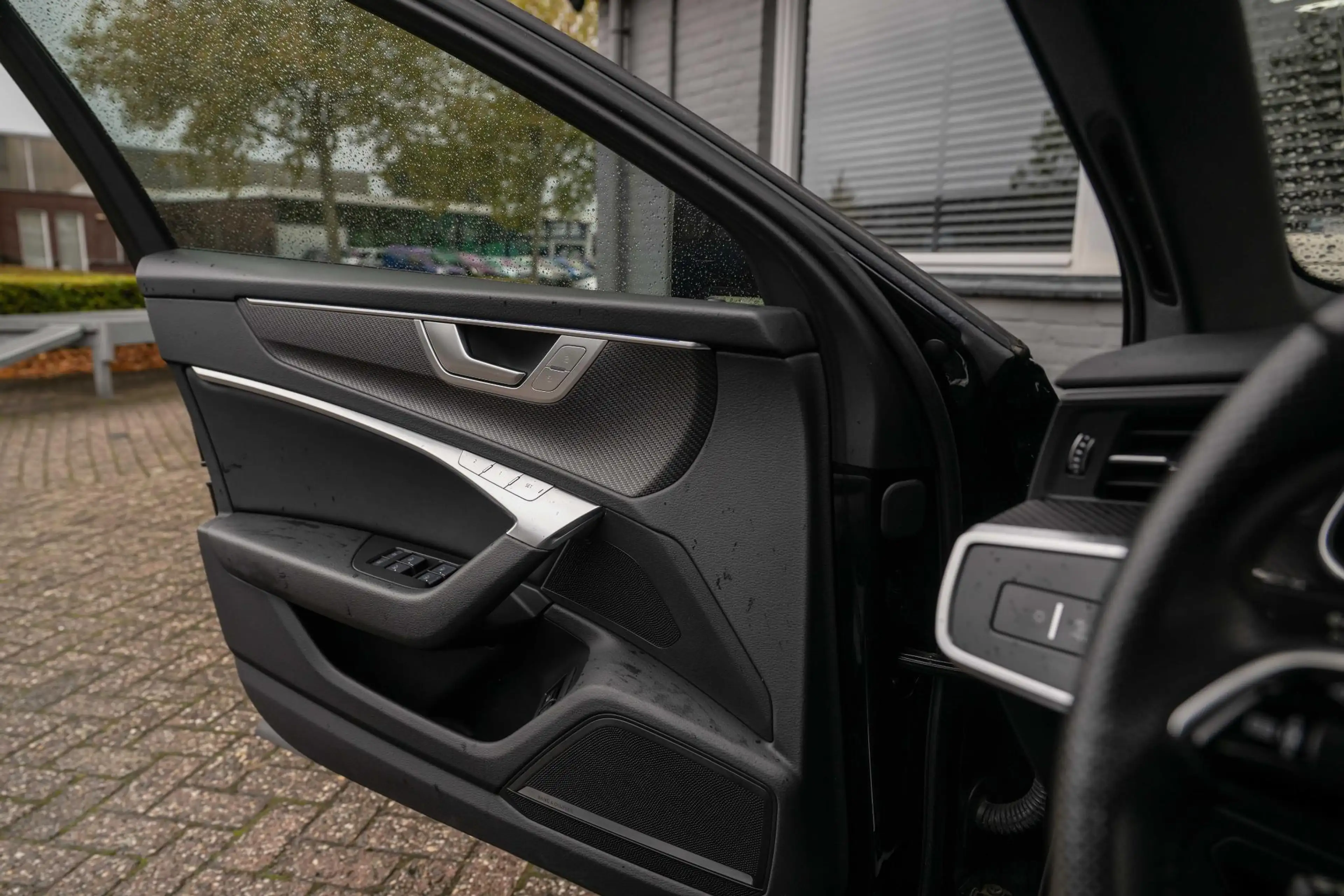 Audi A6 Avant 55 TFSI e quattro Competition S6 Style Deale — photo 21
