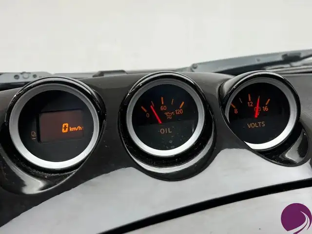 Nissan 350z view 13
