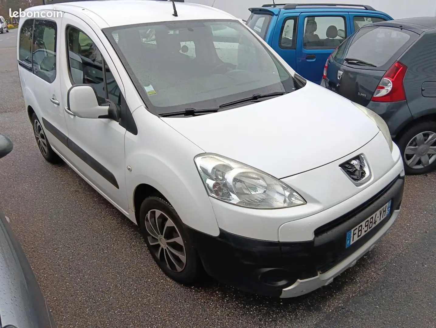 Peugeot Partner Tepee Beau hdi 2010 revise distri recente embrayage neuf rerise Blanc - 1