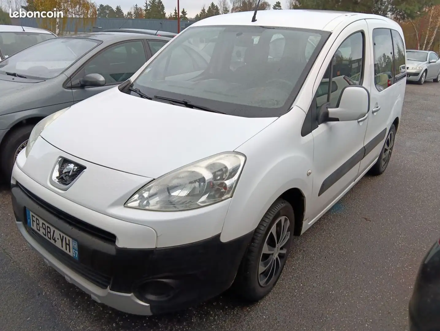 Peugeot Partner Tepee Beau hdi 2010 revise distri recente embrayage neuf rerise Blanc - 2