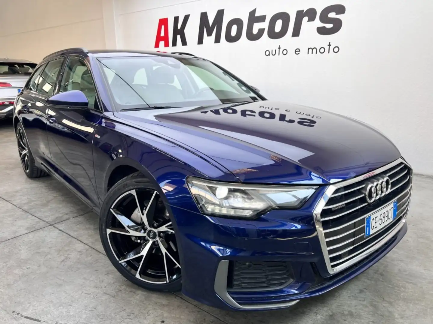 Audi A6 Avant 40 2.0 TDI quattro S Line Sline S Tronic Blauw - 1
