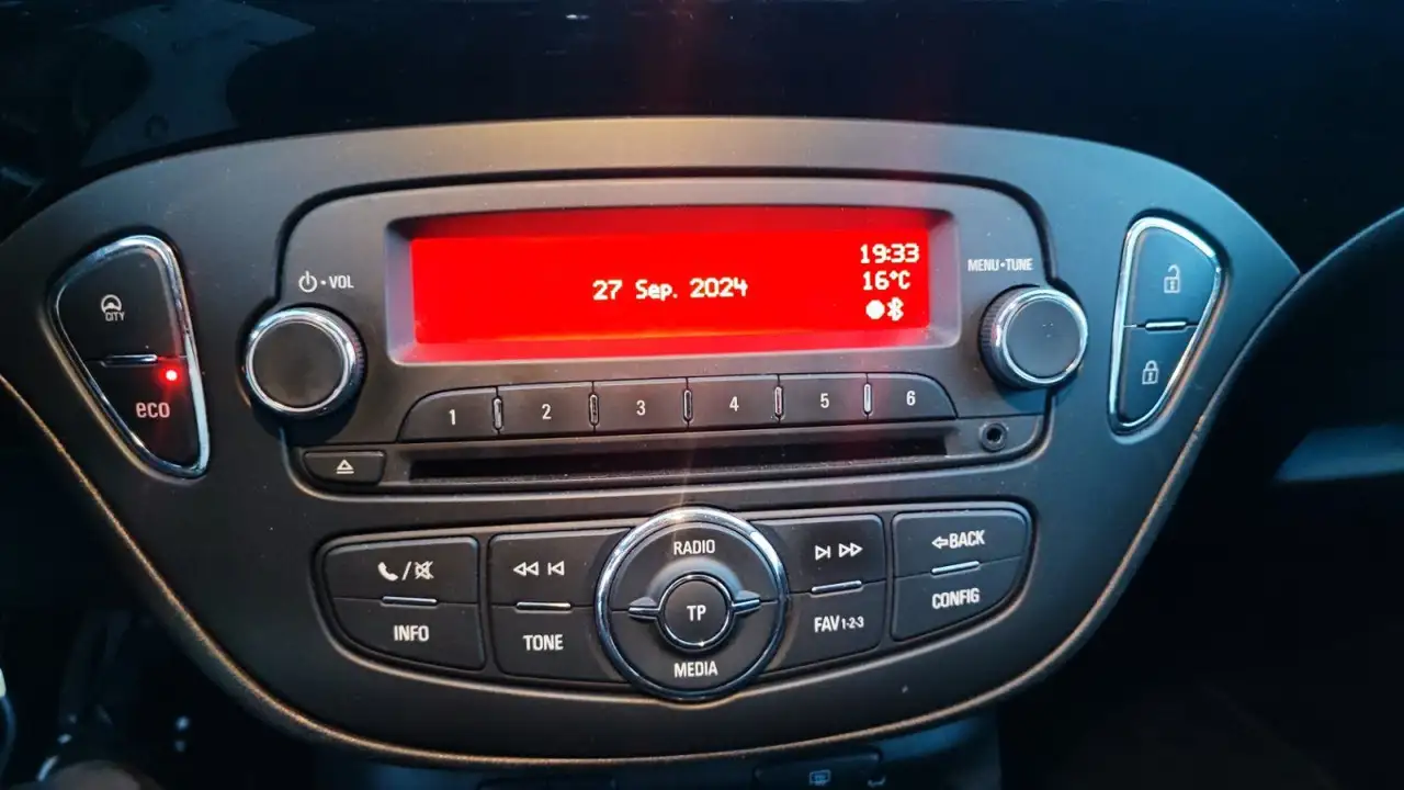 Opel Corsa Corsa — photo 14