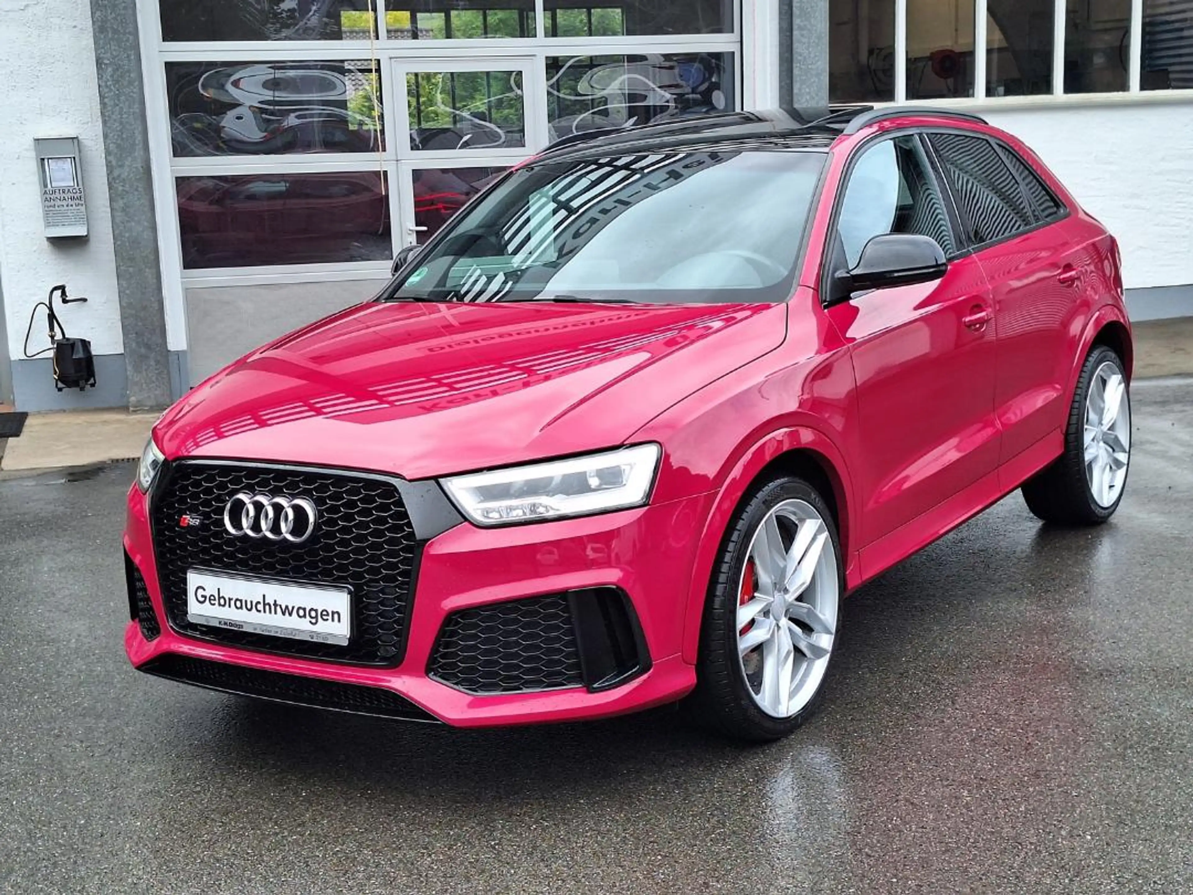 Audi RS Q3 2.5 TFSI quattro Performance Pano Optikpaket — photo 4
