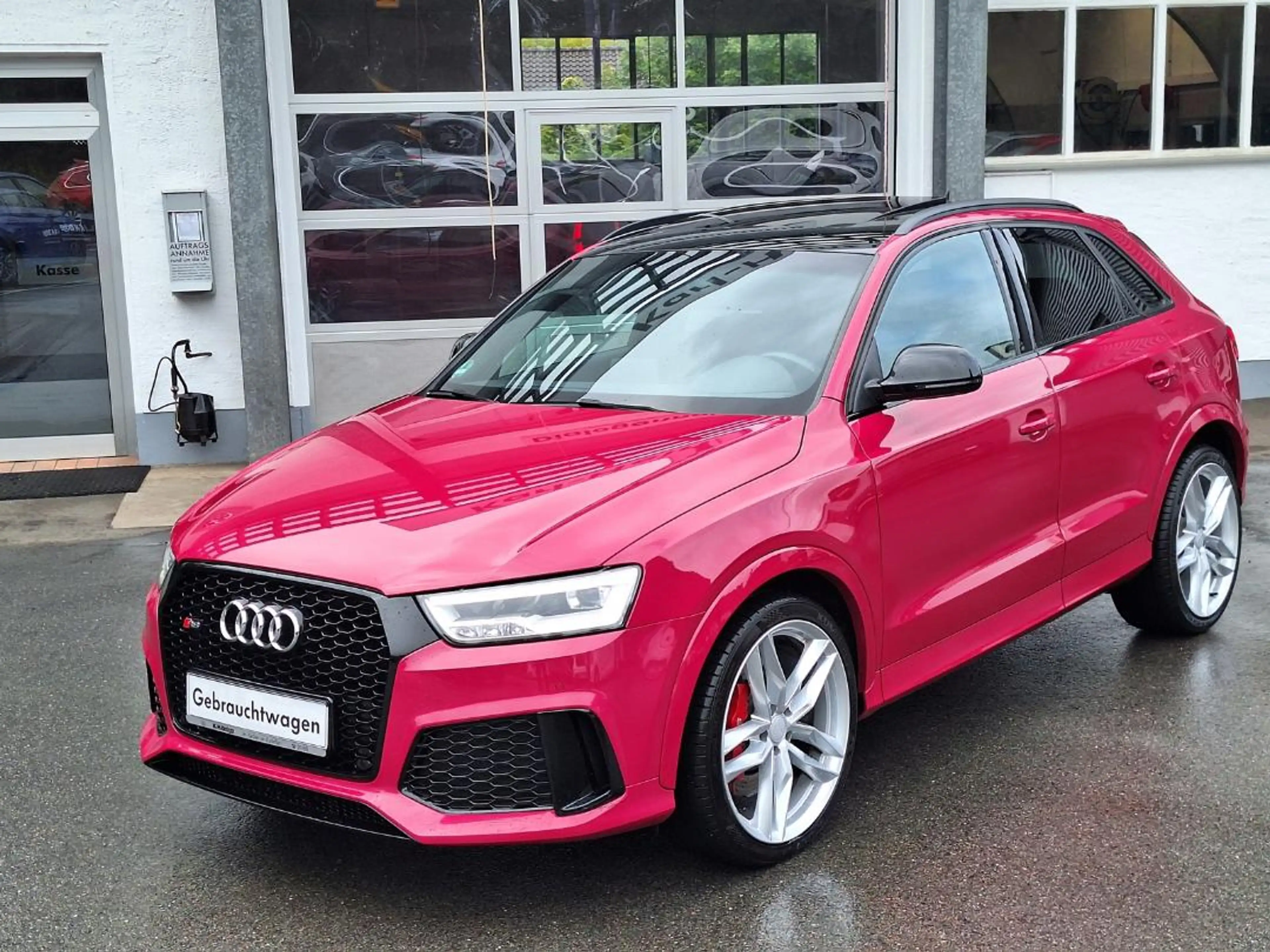 Audi RS Q3 2.5 TFSI quattro Performance Pano Optikpaket — photo 3