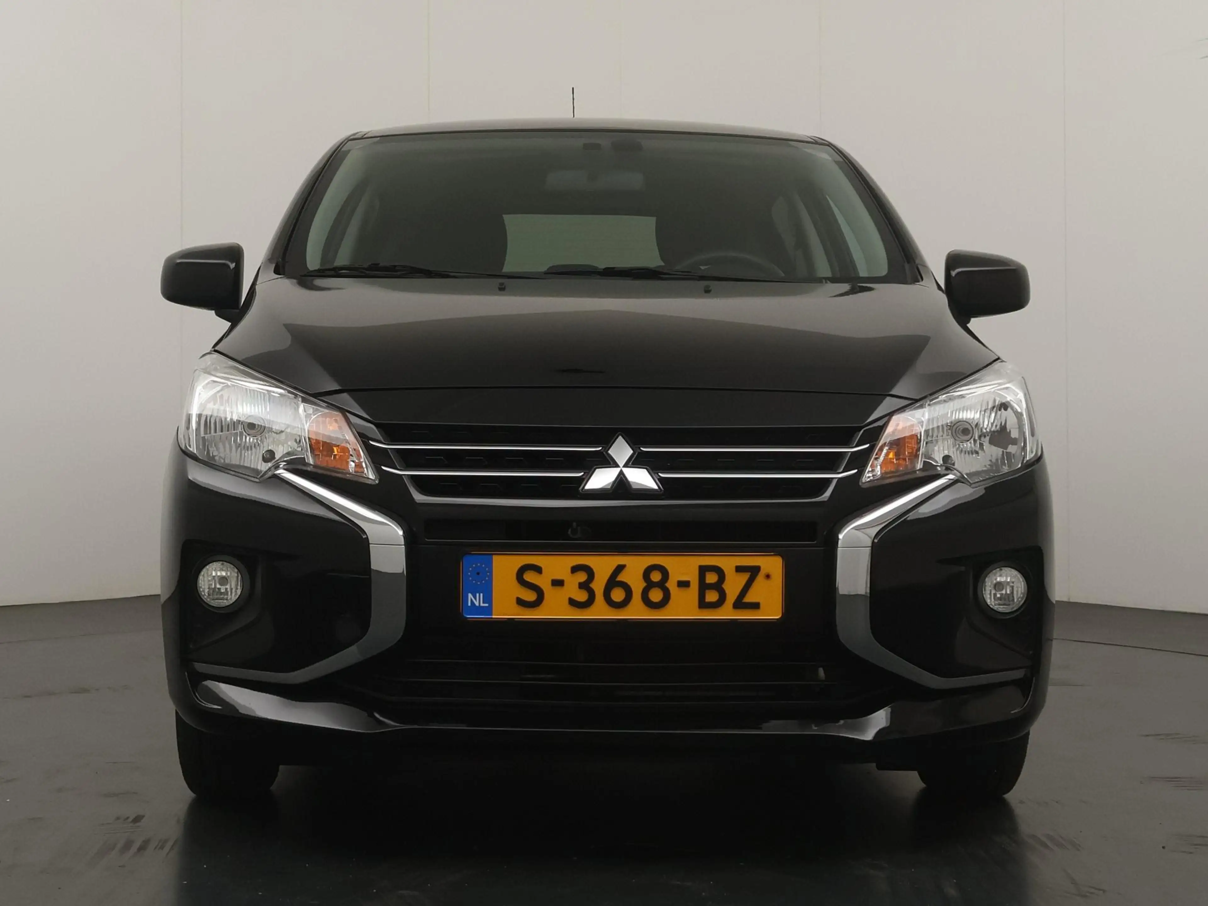 Mitsubishi Space Star 1.2 Dynamic — photo 8