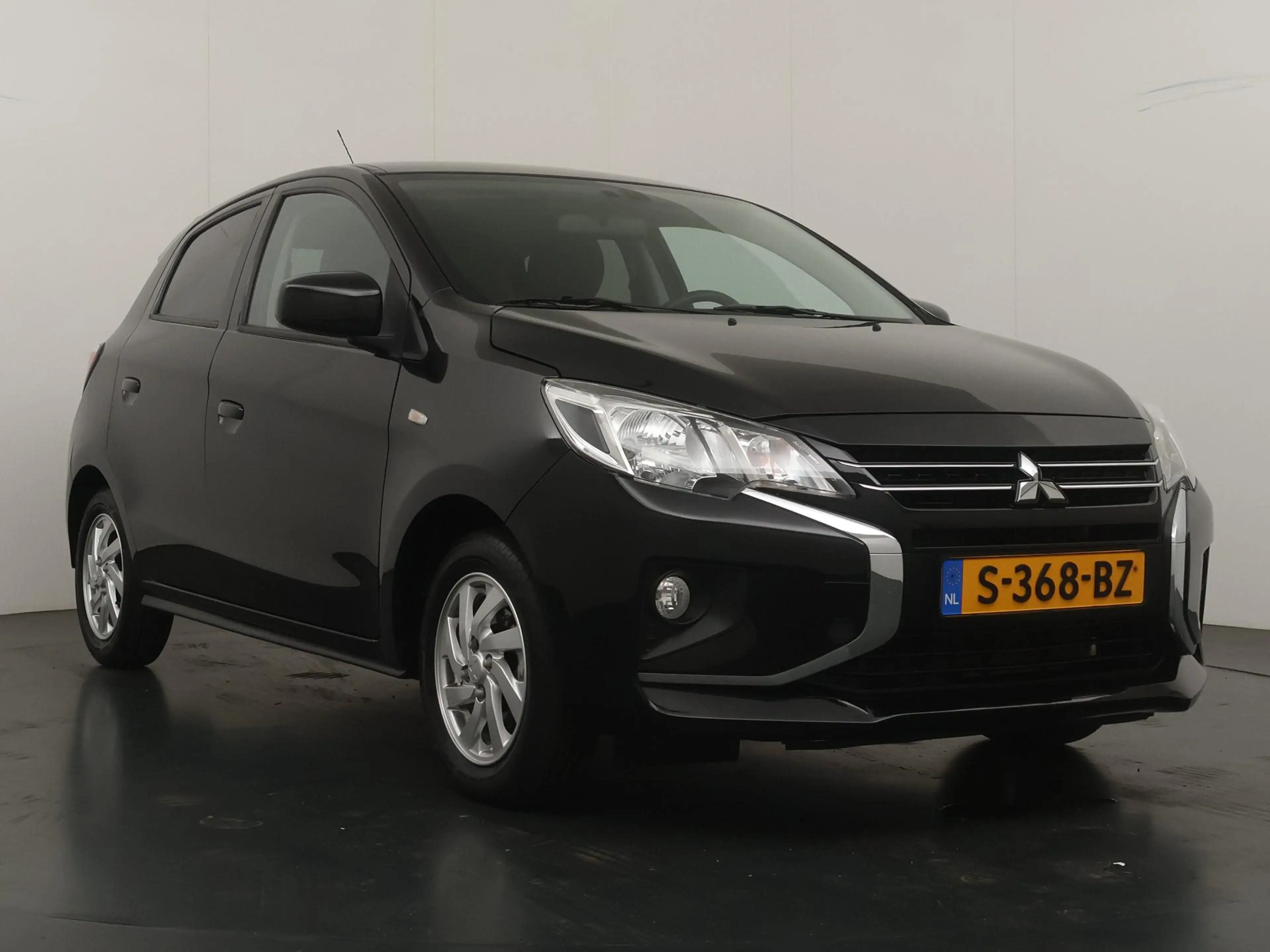 Mitsubishi Space Star 1.2 Dynamic — photo 7