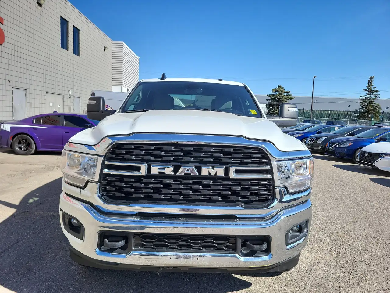 RAM 3500 снимка RAM 3500