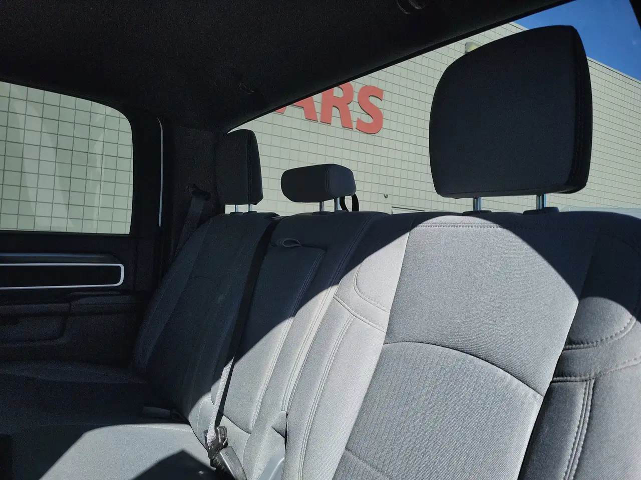 RAM 3500 снимка RAM 3500