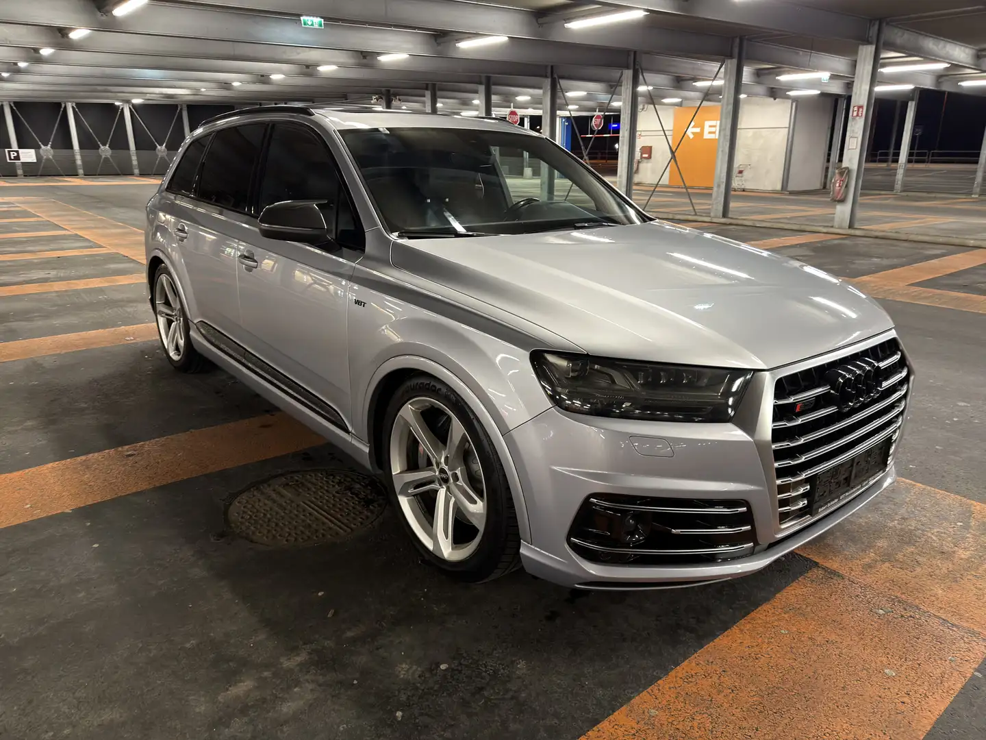 Audi SQ7 4,0 TDI quattro Tiptronic Silber - 2