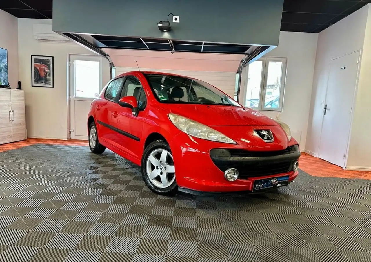 Peugeot 207