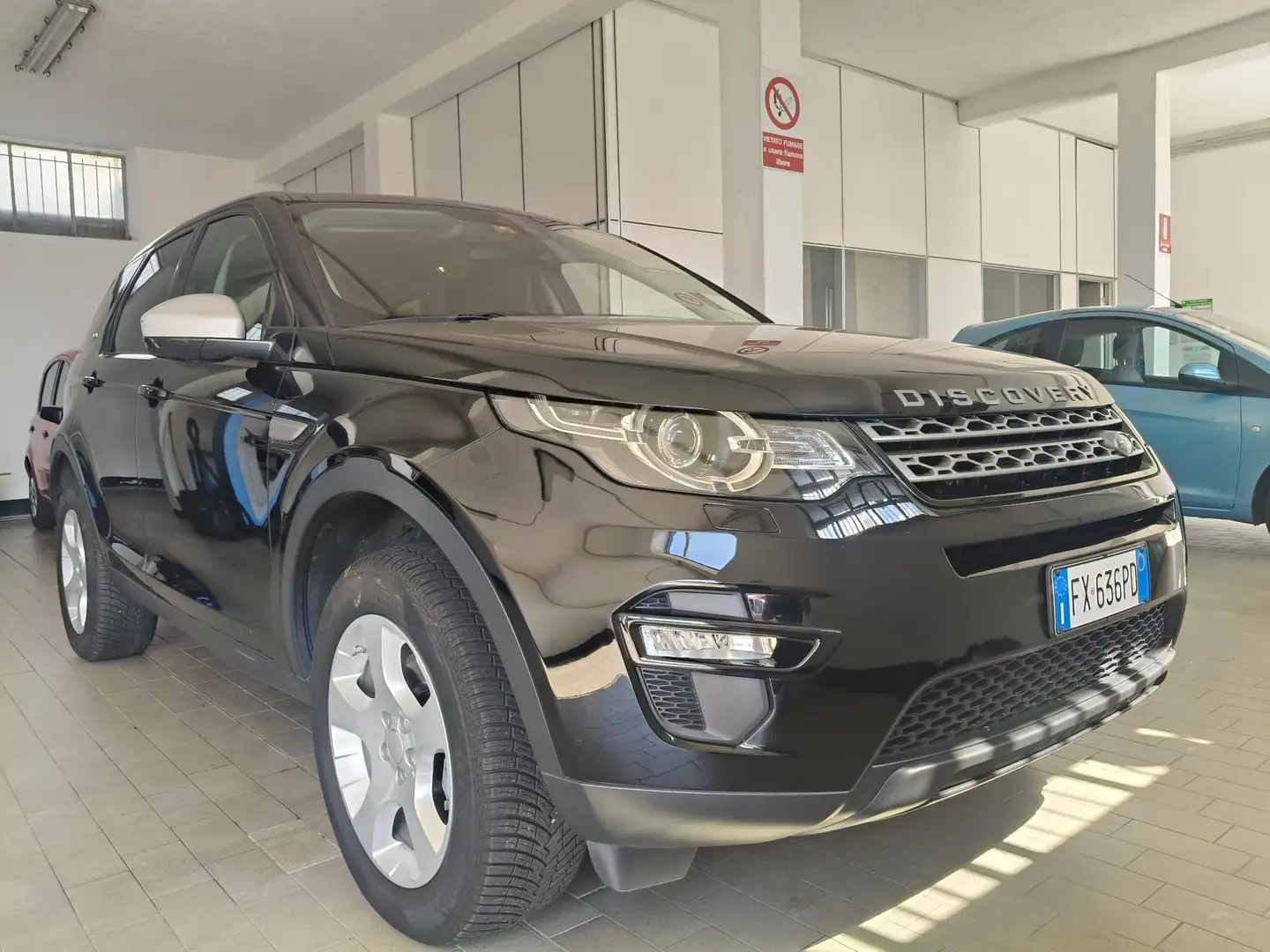 Land Rover Discovery Sport Discovery Sport  2015 2.0 ed4 HSE Luxury 2wd 150cv Nero - 1