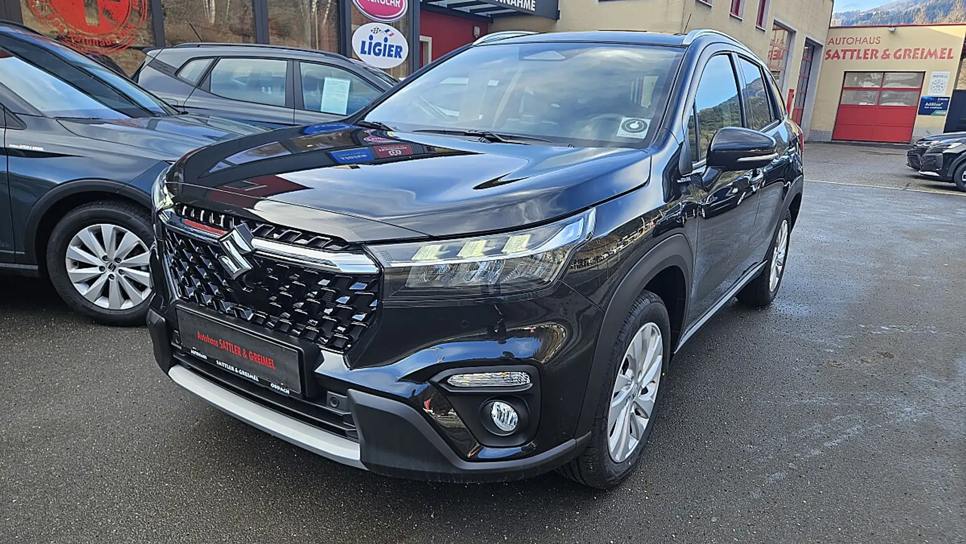 Suzuki S-Cross 1,4 Hybrid ALLGRIP shine Aut. Schwarz - 2