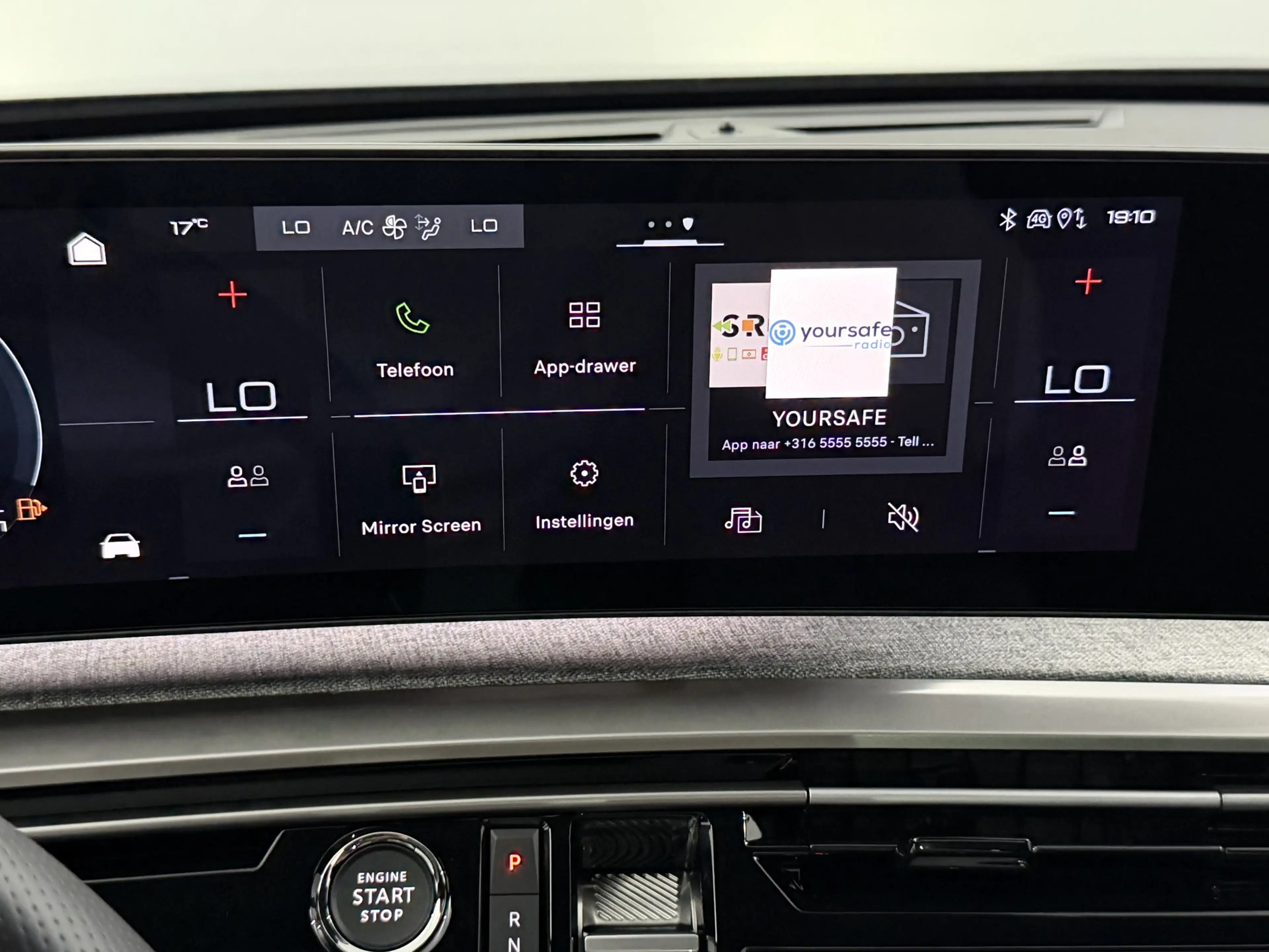 Peugeot 5008 1.2 Hybrid 145 GT Exclusive 7p Panoramadak, 360 Ca — photo 28
